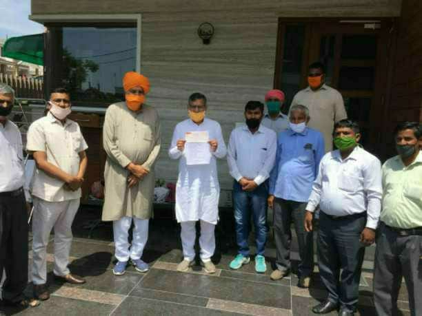 51 thousand rupees given in Haryana Corona Relief Fund